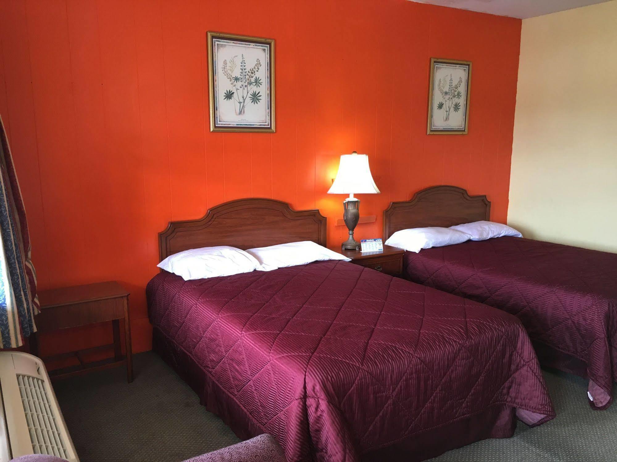 Travel Inn By Oyo Danville Us-29 Buitenkant foto