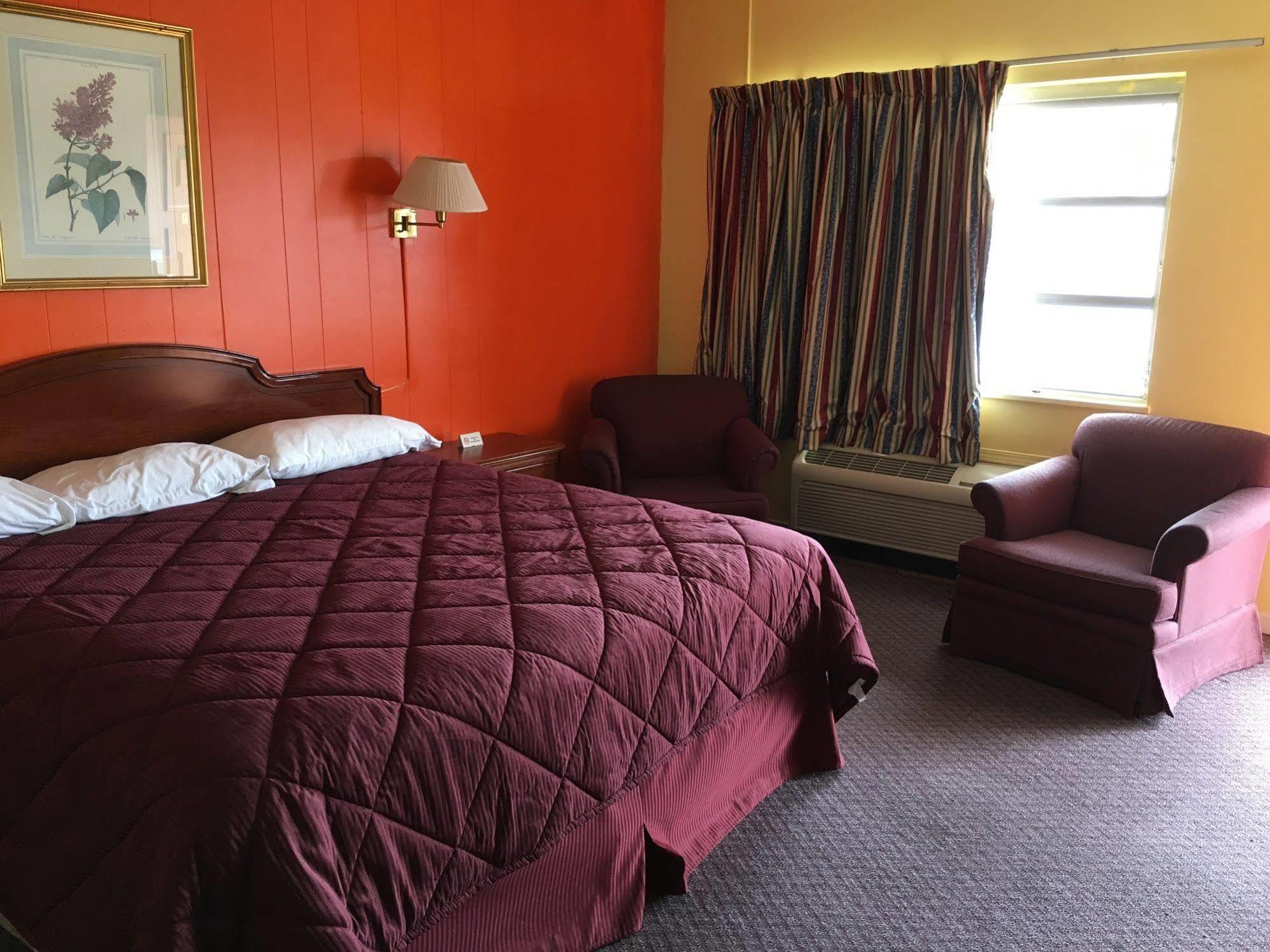 Travel Inn By Oyo Danville Us-29 Buitenkant foto