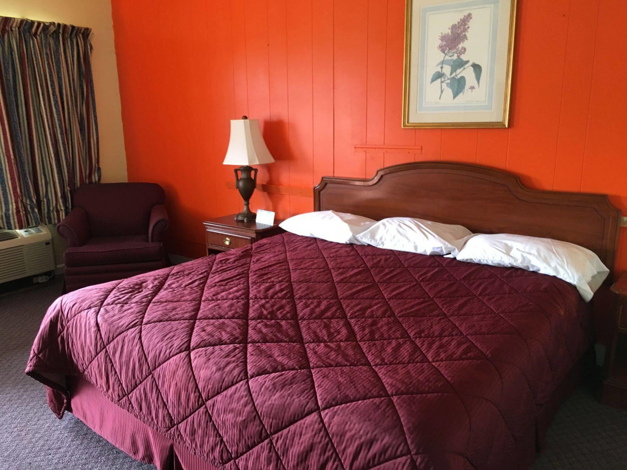 Travel Inn By Oyo Danville Us-29 Buitenkant foto